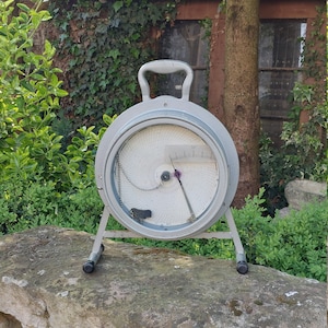 Old pressure recorder (in bar) in steel with glass cover / IFG, Roden / Old measuring device / Authentic and atypical