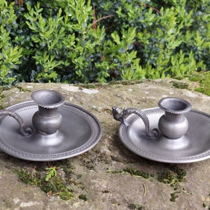 Pair of tin candle holders / Candle holders for stick candles / Candle holder with handle and saucer / Vintage decoration / Table art