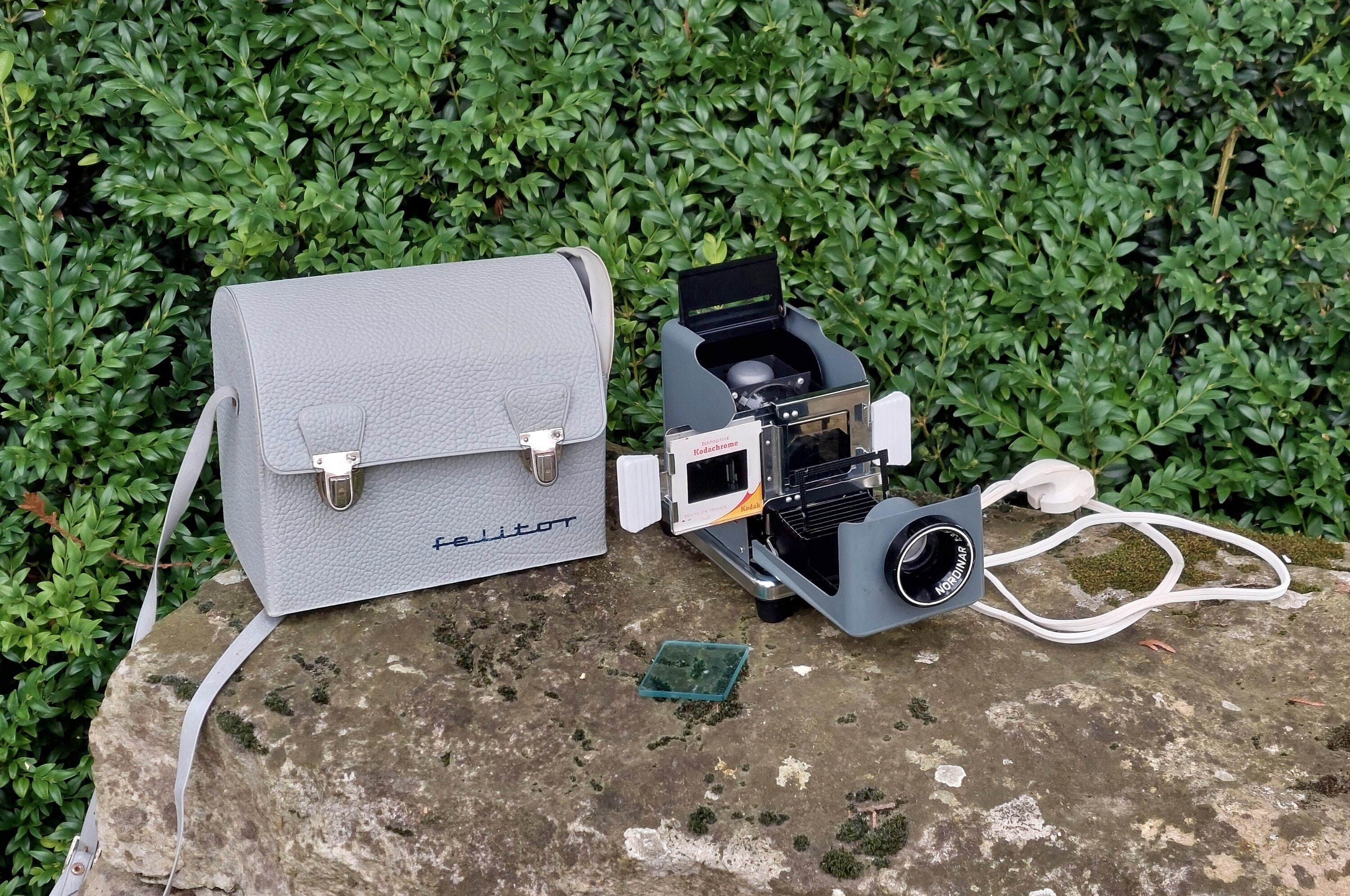 Projecteur de diapositives OGA Germany, vintage (Gebraucht) in Genève
