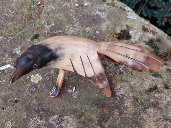 Sculptures Oiseau En Os Et Corne – Ancienne Pièce Déco Taxidermie 22 Cm, Ambiance Unique Garantie !