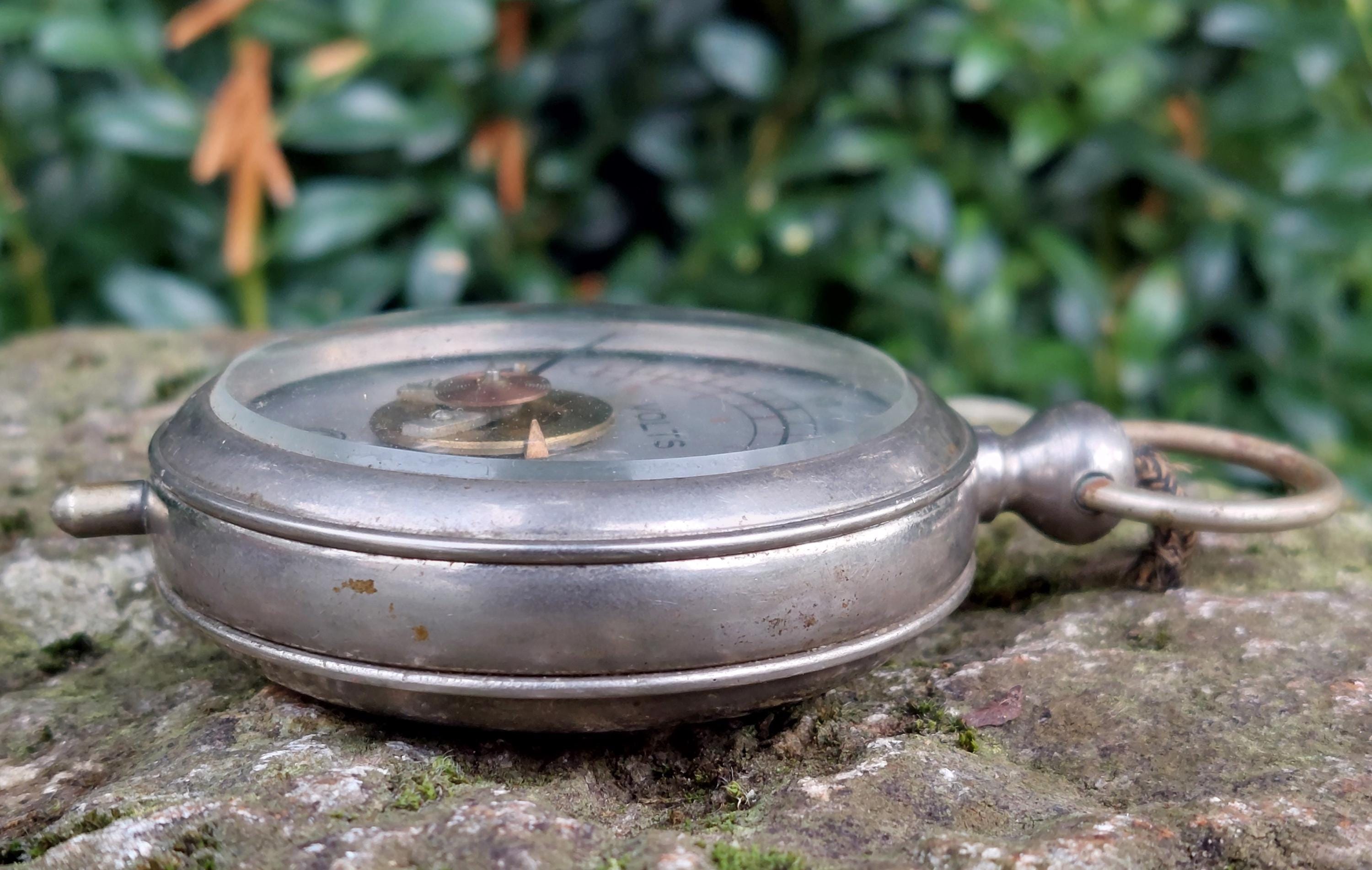 Ancienne Montre à Gousset Volts Mètres - Mécanique Manuelle - Occasion - Cadran émaillé Blanc