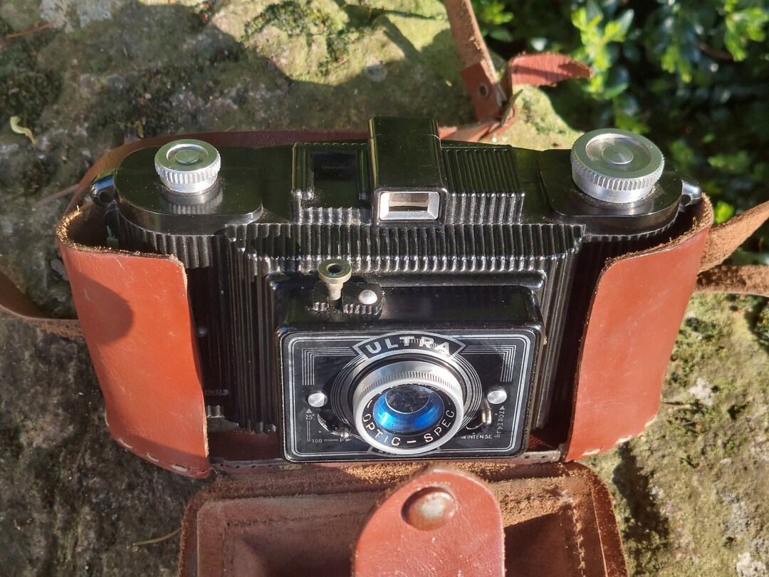 Appareil Photo Ancien CELTAFLEX France 1950 – Modèle Rare (500 Exemplaires) – Non Testé