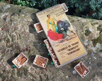 Old box, match case / Illustration Plaza de Toros de Linares / Superb collector's item and vintage decoration / Authentic