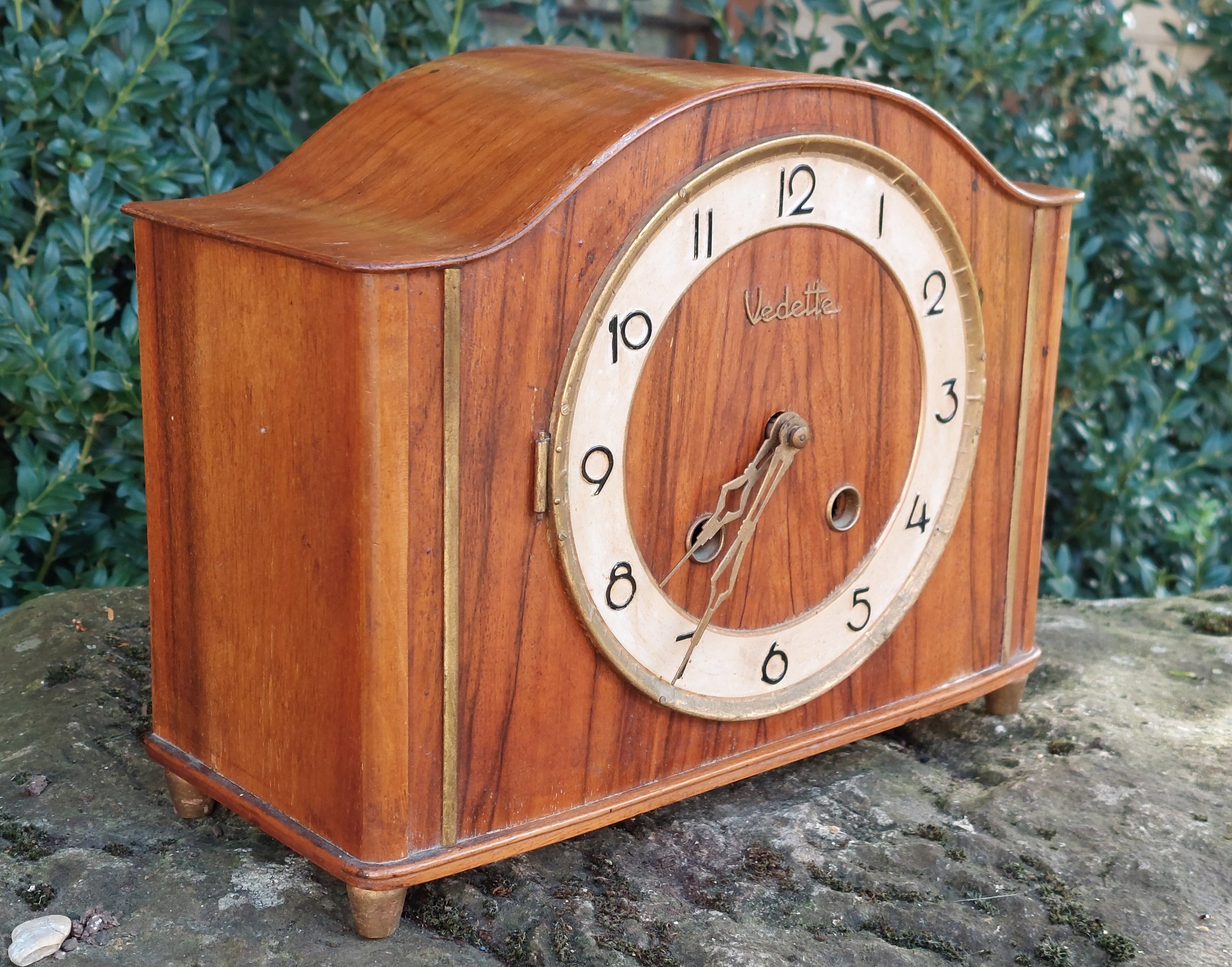 Old VEDETTE Mechanical Clock / Wooden Table Clock / Clock With Key