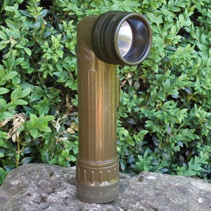 Antique Military Flashlight TL-122D / WW2 Lamp / Functional Torch / Vintage Collection & Decoration / Souvenir, Militaria