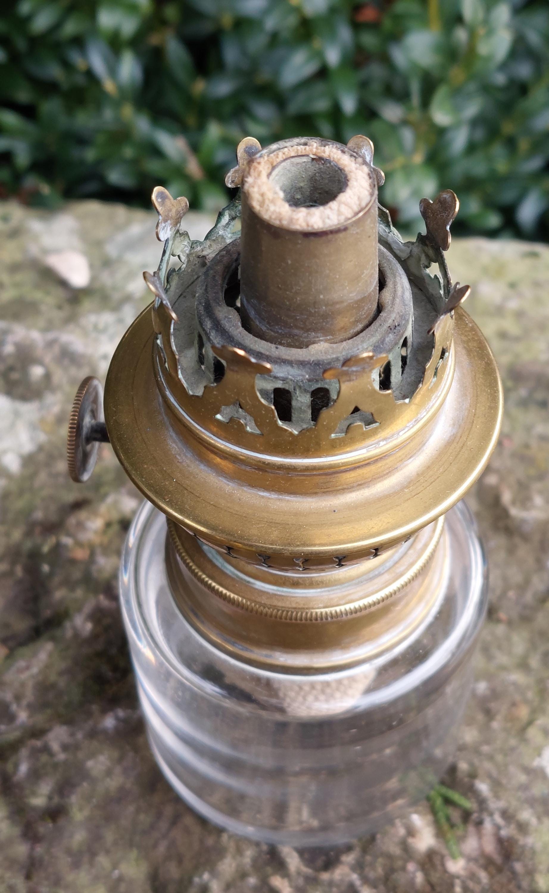 古いオイルランプ / 19 世紀後半、20 世紀初頭 / フランス製