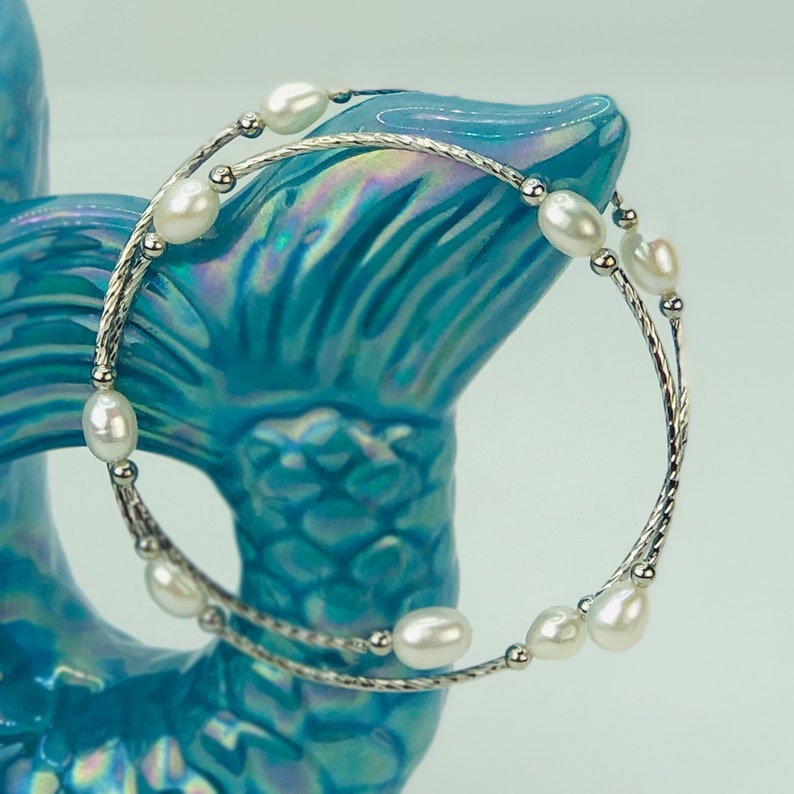 Spiral Freshwater Soft White Pearl Bracelet, Bangle Style Silver - DuskGrand image 3