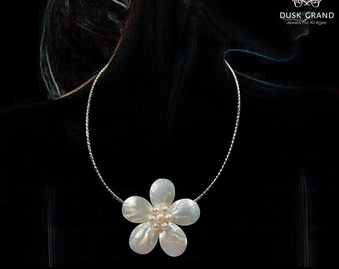 Mother of Pearl Flower Necklace: White Pearl Center, Boho Chic - DUSKGRAND