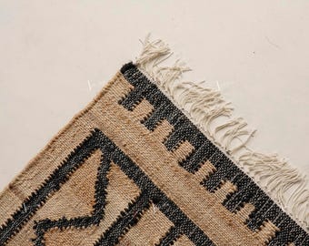 Handmade Beige with Black Cotton Jute Rug for Kitchen & Home Décor Floor And rugs, Vintage Flat weave Crapet, Traditional Indian Rugs