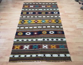 Vintage Turkish Kilim Rug (3.5 x 6.1 ft), Striped Bedroom Decor