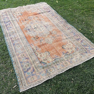 5.6 x 8.7 ft Medium orange Oushak rug Faded Turkish vintage area rug Vintage Turkish rug for living room Blue handmade wool rug 6x9 Area rug