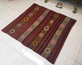 Red Striped Kilim Rug, Turkish Wool Rug (4.4 x 4.6 ft)
