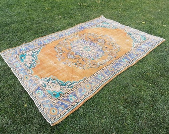 5'7x8'1 ft、ヴィンテージトルコラグ、メダリオンフローラルラグ