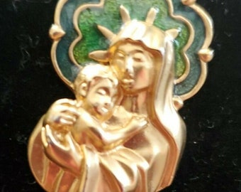 Madonna With Child Avon Pin P14