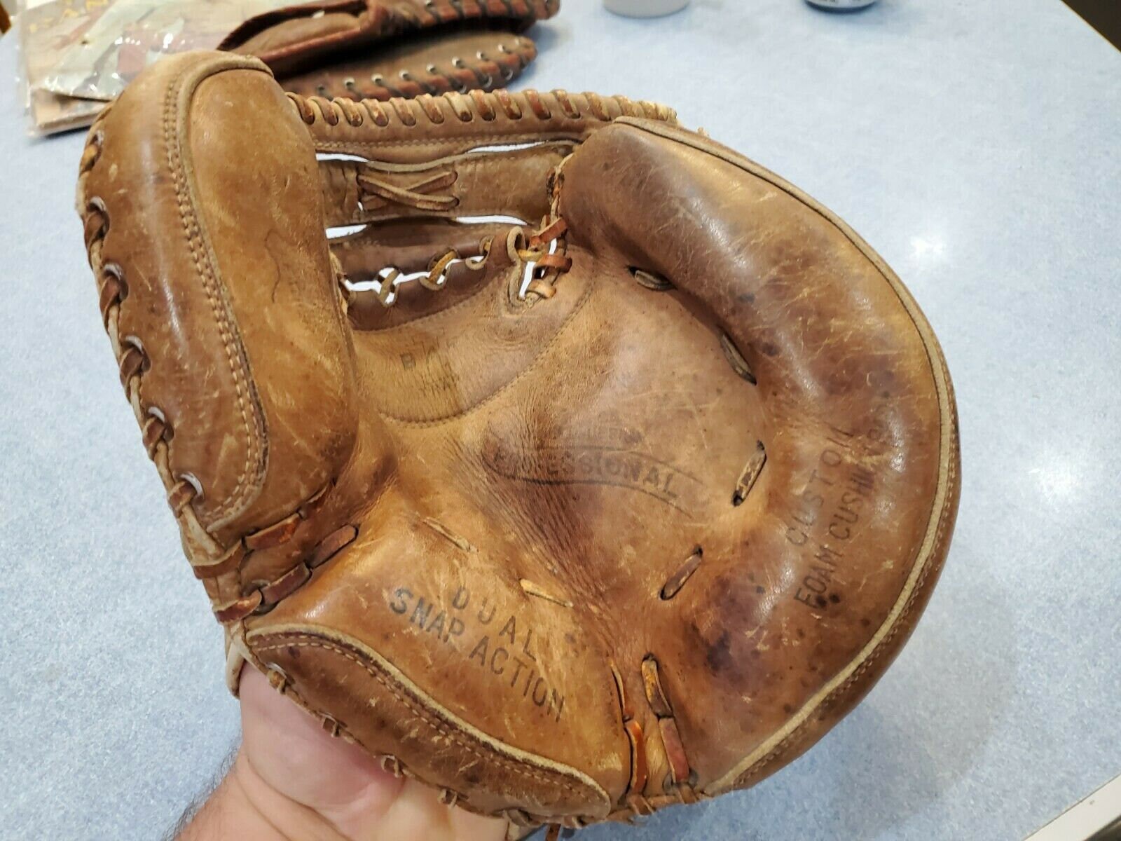 Catchers Mitt for sale Only 2 left at 70