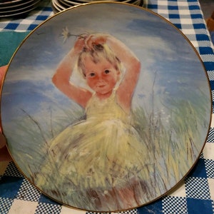 Breezy day a childs play 1982 roman collector plate q32