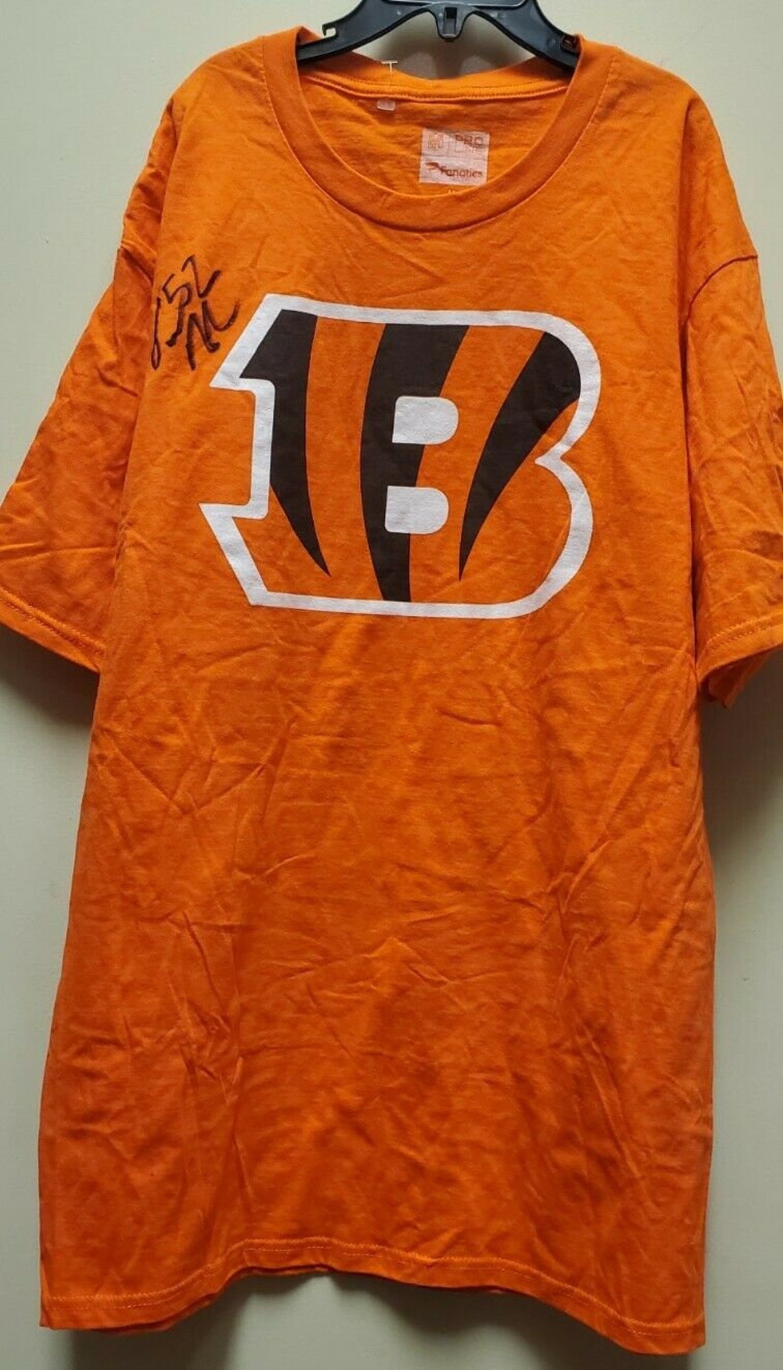 NFL Cincinnati Bengals Football Game T Shirt Mens Sizes M Nwt Signed