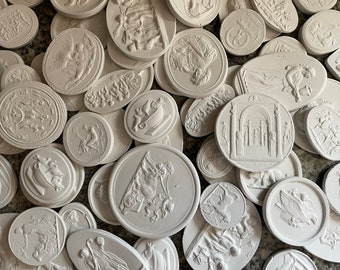 20 mixed plaster grand tour intaglios various sizes, bulk dealer lot