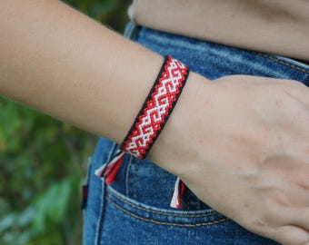 Red Black Macrame Friendship Bracelet, Geometric Boho Wristband