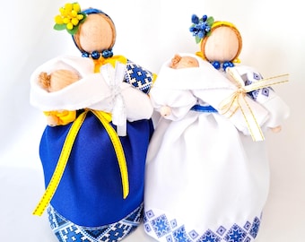 Unique wedding favor and family gift, Gift idea for new homeowners, Handmade Ukrainian amulet doll decor