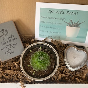 Caja de regalo Get Well Soon tarjeta personalizada, su elección de letrero de bloque de madera hecho a mano, mini suculenta, vela de vainilla Lea la descripción