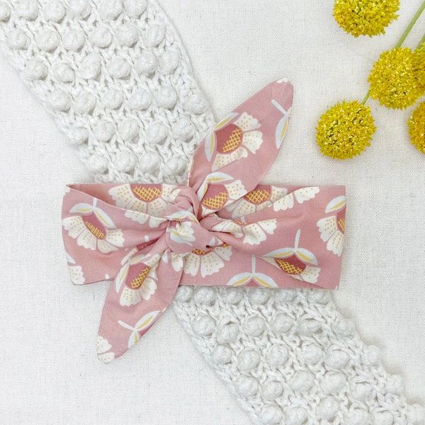 Dog neckerchief, Vintage floral dog neckerchief, Girl dog bandana for spring, Cat neckerchief, Flower dog scarf, Pet necktie