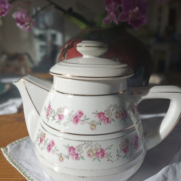 Théière vintage en porcelaine Nomar France - Charme rétro pour vos moments de détente