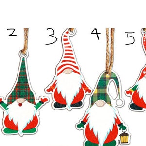 Christmas Tiered Tray Gnomes, Mini wood Gnomes, tiered tray decor, gnomes for beaded garland, Christmas Gnomes