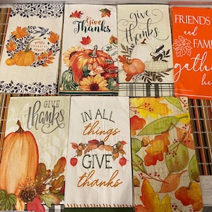 Fall Napkins, Decoupage Napkin, Fall DIY, DIY Napkins, Pumpkin Napkins, Give Thanks, Cheap Napkins, Autumn Napkins, Thanksgiving