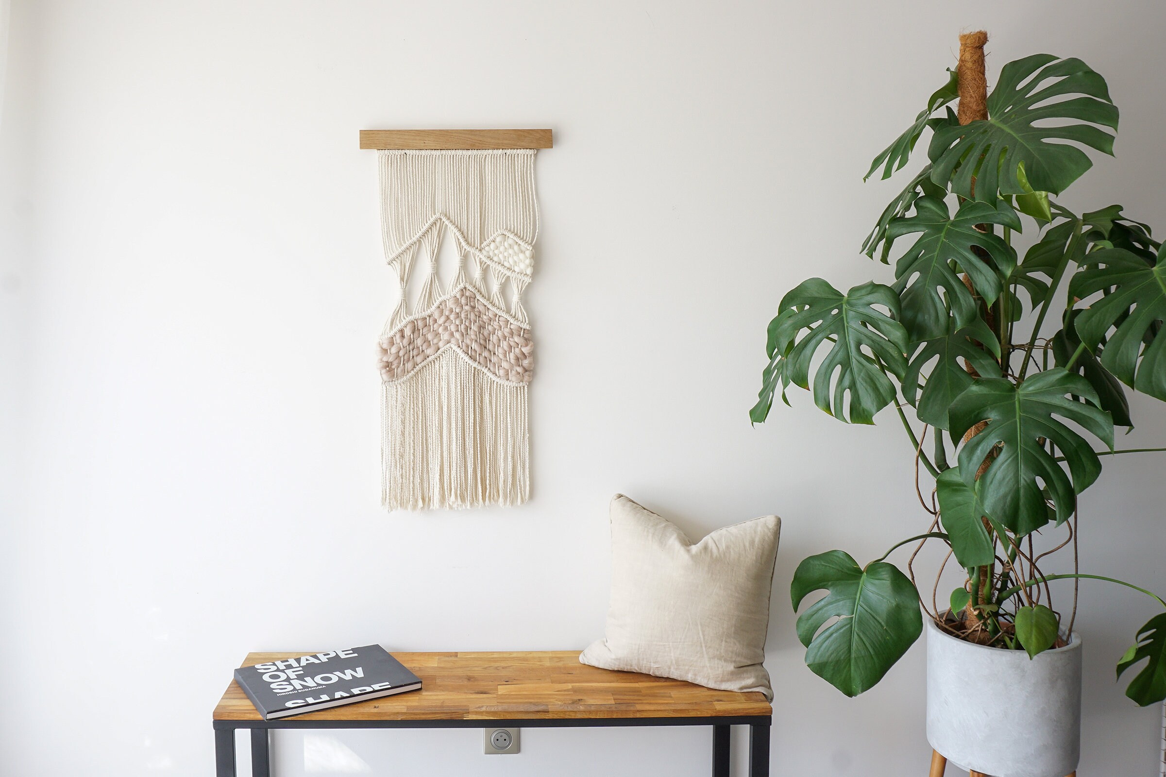 Montagne, Tenture Macramé en Fil de Coton, Grande Tapisserie Macramé, Art Textile.