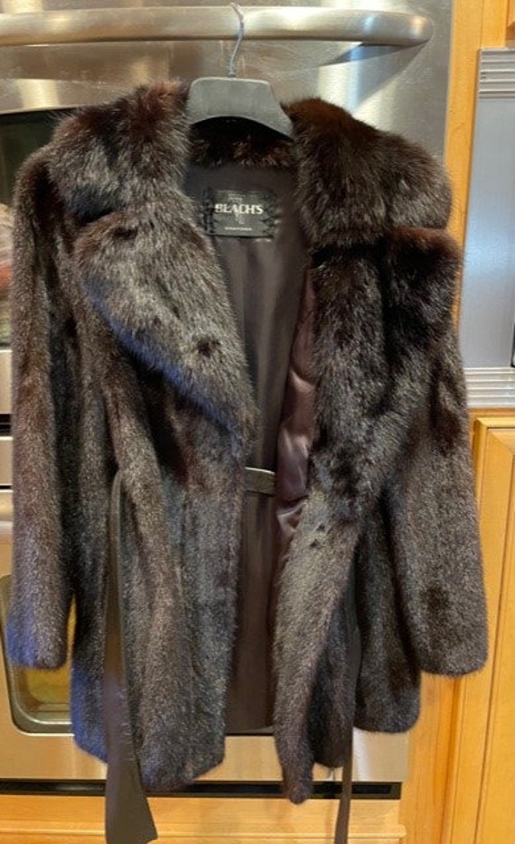 Ladies Brown Vintage Mink Fur Coat