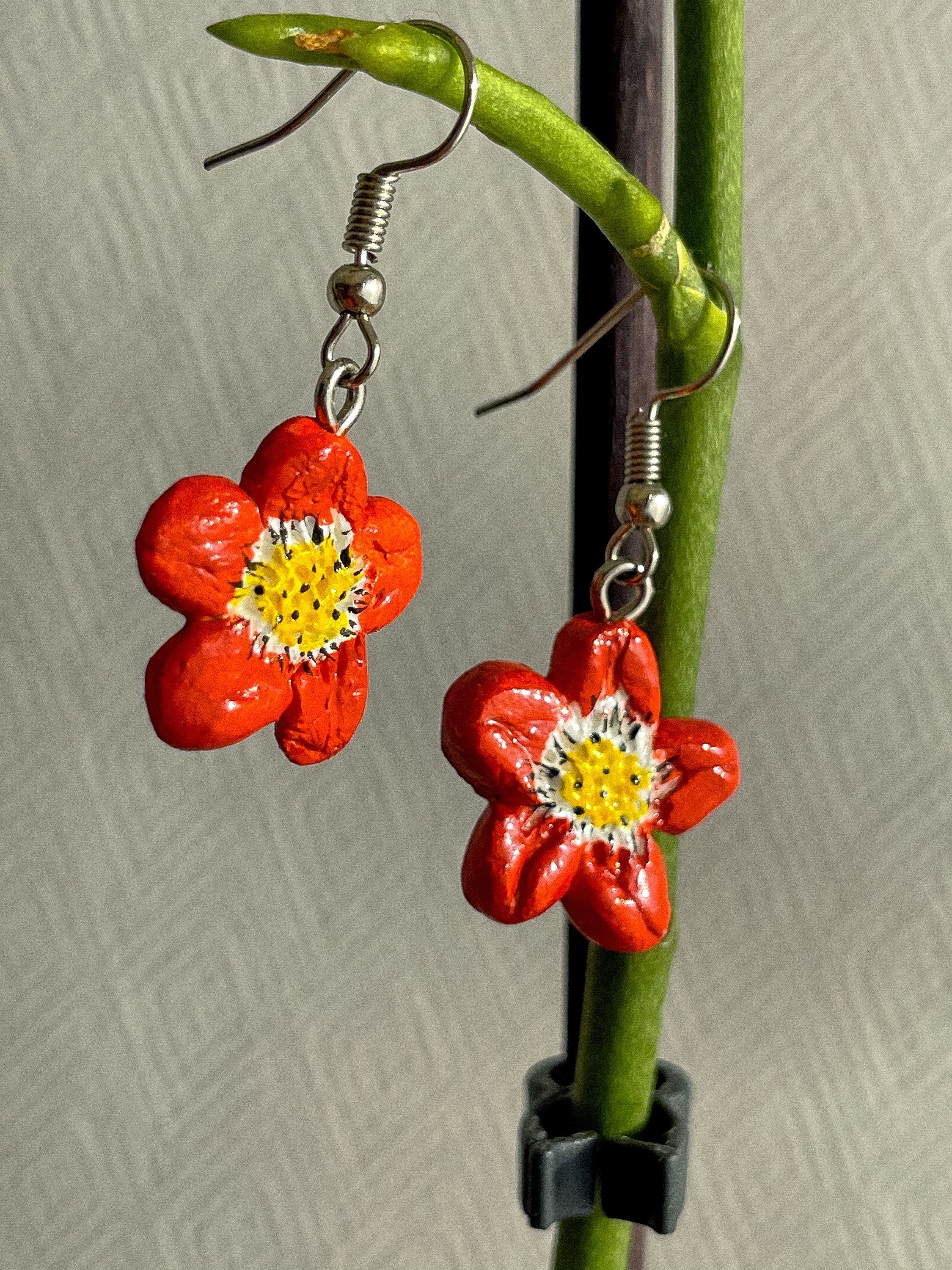 Handmade air dry clay earrings / drop earring / flower Etsy
