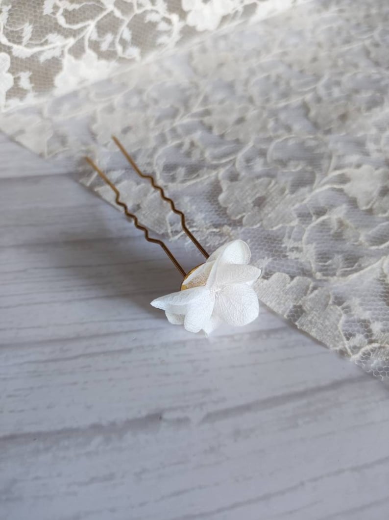 Lot de 5 épingles à chignons hortensia blanc image 1