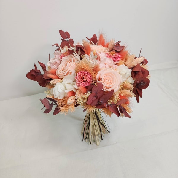 Bouquet de mariée rose pêche et blanc