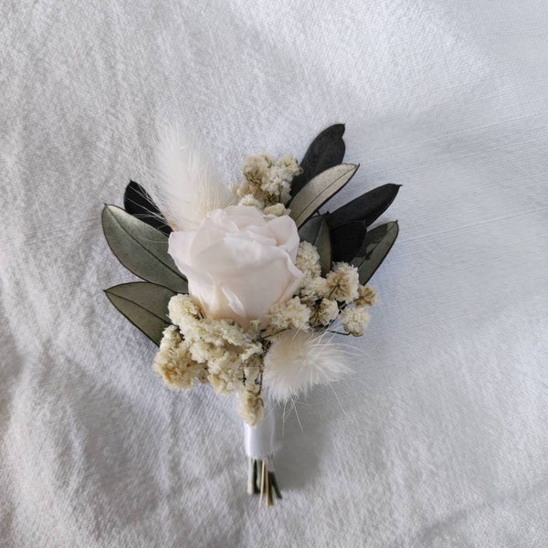 Boutonnière fleurs séchées blanc et vert