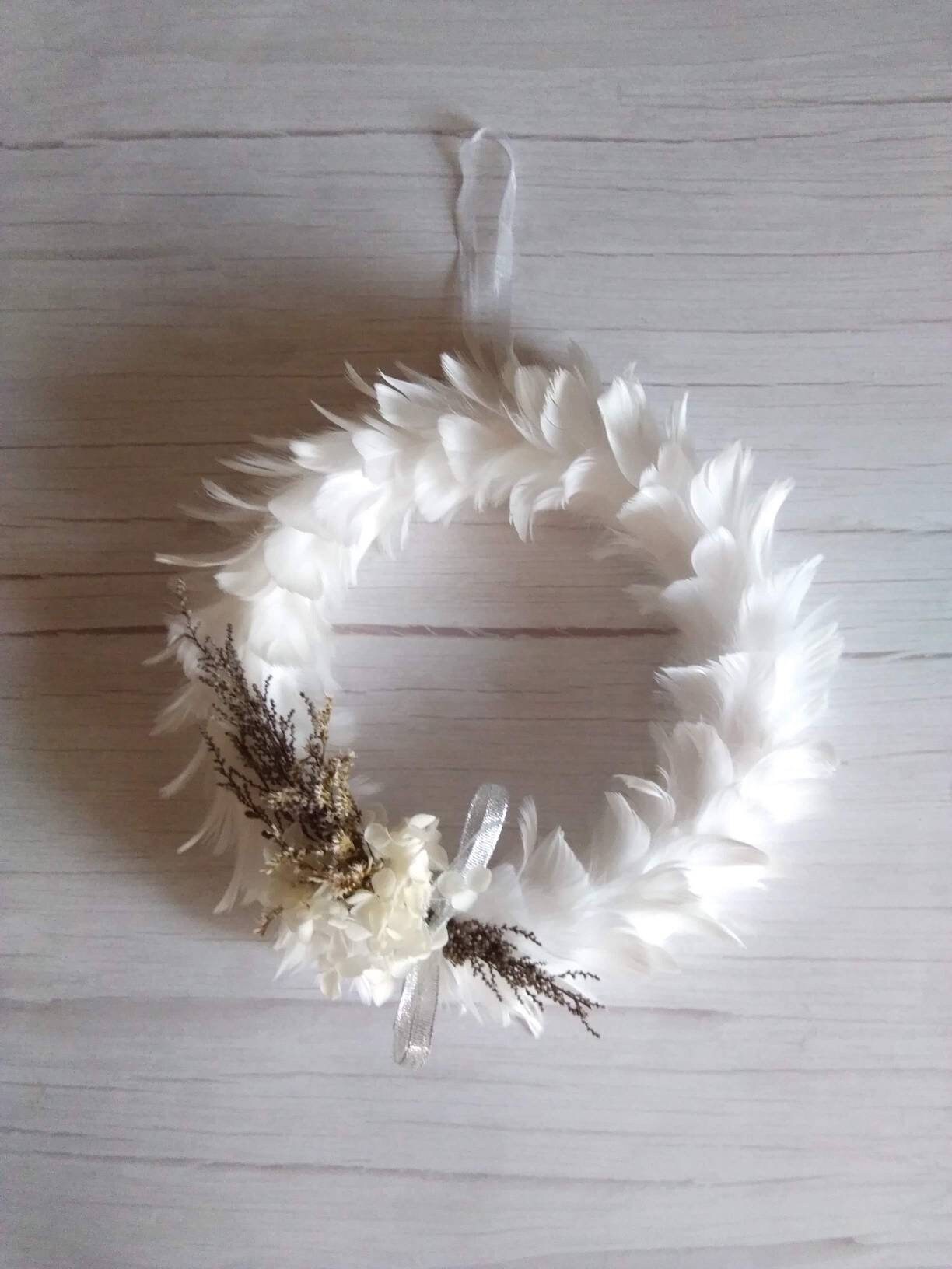 Couronne Plume et Fleurs Séchées Blanches