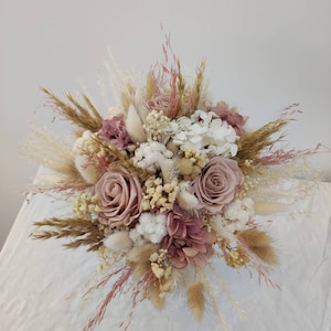 Bridal bouquet dried flowers white antique pink and beige