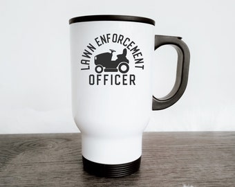 Oficial de aplicación del césped, taza de viaje divertida / linda para café / té (14 oz) para esposo / padre / papá - Hermosa idea de regalo de primera calidad