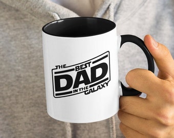 Den bästa pappan i galaxen, pappa söt/rolig kaffemugg (300 ml eller 450 ml) - Vacker presentidé av premiumkvalitet (finns i färg)