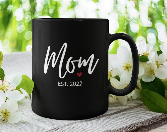 Tazza personalizzata per la mamma, Mom Est 2026, tazza da caffè per la festa della mamma, regalo per la festa della mamma per neomamme, regalo per