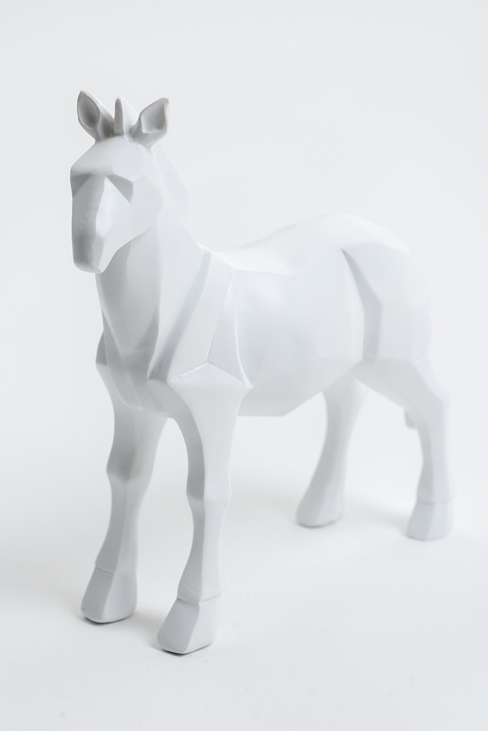 Napa - 25cm Statue en Résine Cheval Origami Taille Xs Coloris Blanc Design Sculpture Animal Déco Mai