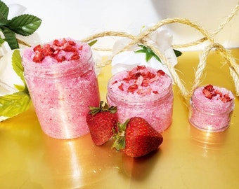 Strawberry lip scrub kit with lip balm, Sugar Lip scrub, Lip Polish, lip scrub kit, gift set, lip care kit, Sugar Exfoliator, lip scrub