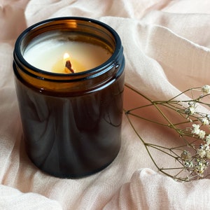 Loving memory Mum, Sympathy candle, soy wax candle, scented candle, Design shining light image 2