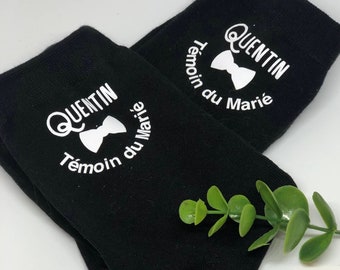 Chaussettes noires, gris foncé ou bleues foncées personnalisées pour témoin mariage, cadeau témoin original, box témoin, garçon d’honneur