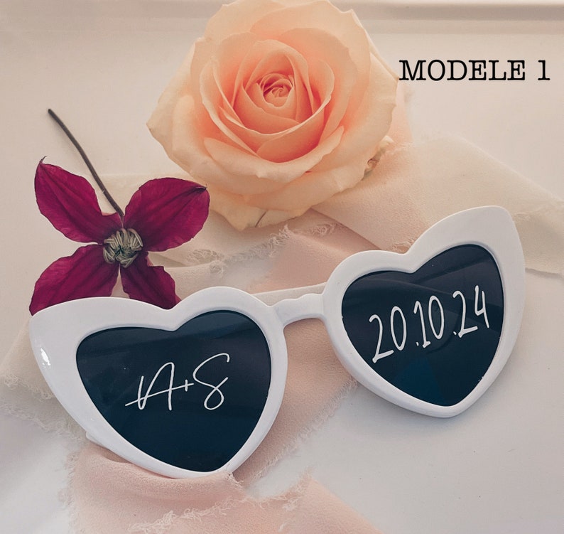 Lunettes Cœur Personnalisées : L'Accessoire Tendance des Mariages 2024-2025 image 2