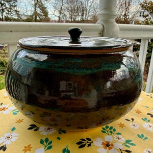 Handmade Ceramic Lidded Jar – Blue Rutile Glaze