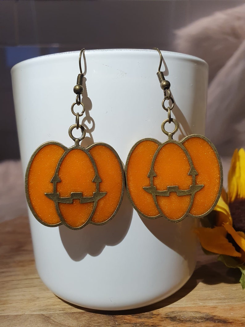 Resin Halloween Pumpkin Earrings image 2