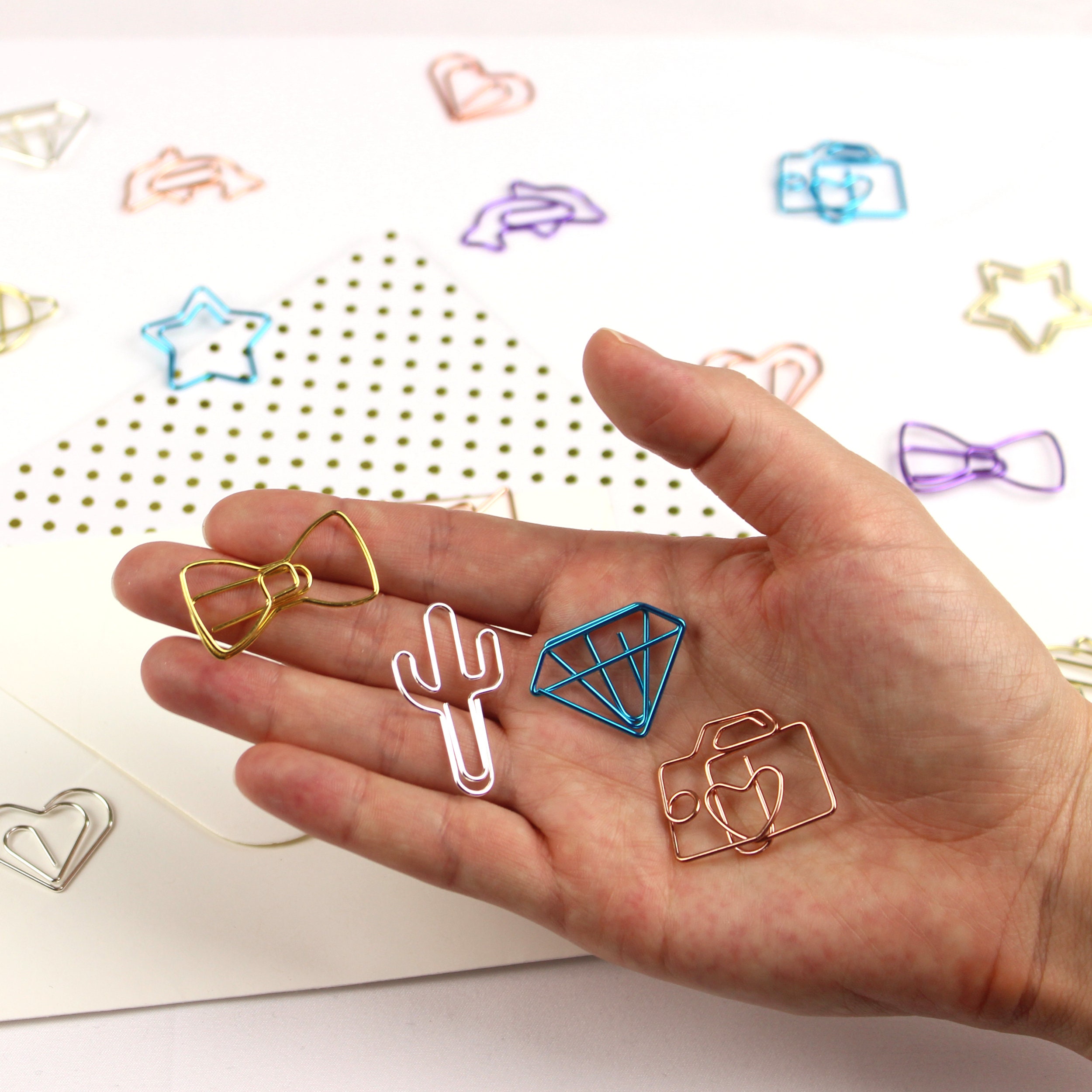 La Hoja De Papel Piece Of Paper Arte Con Clips De 95A