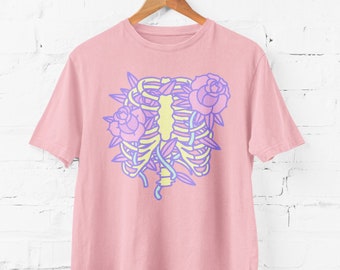 Camisa de caja torácica goth pastel (camiseta gótica de talla grande, ropa gótica, ropa alternativa, ropa kawaii, ropa vanguardista, ropa Emo, grunge suave)