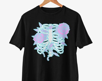 Pastell Goth Brustkorb Shirt (Skelett Shirt, Plus Größe Goth, Kawaii Goth T Shirt, Alt Clothing, Y2K, Yami Kawaii, Edgy, Soft Grunge, Horror)